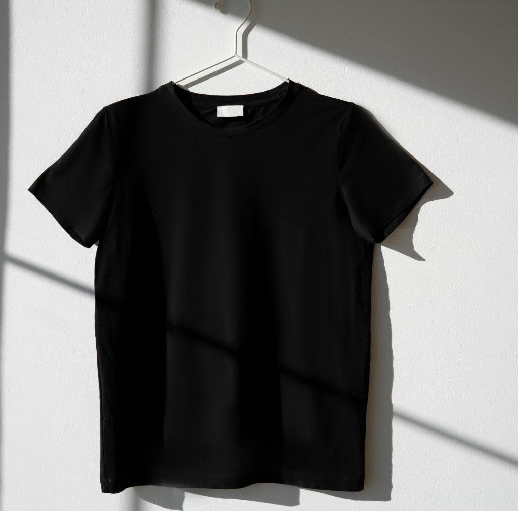 black tshirt for women