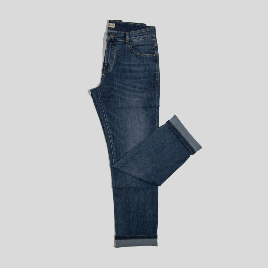 high waist blue jeans for women casual outfit